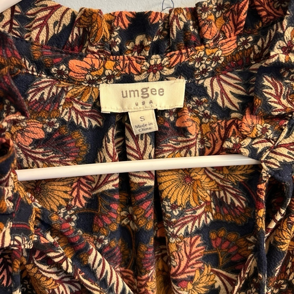 Umgee Women’s Dress Size Small Gold Brown Navy Floral V-Neck Ruffle Bell Sleeve - Picture 2 of 5